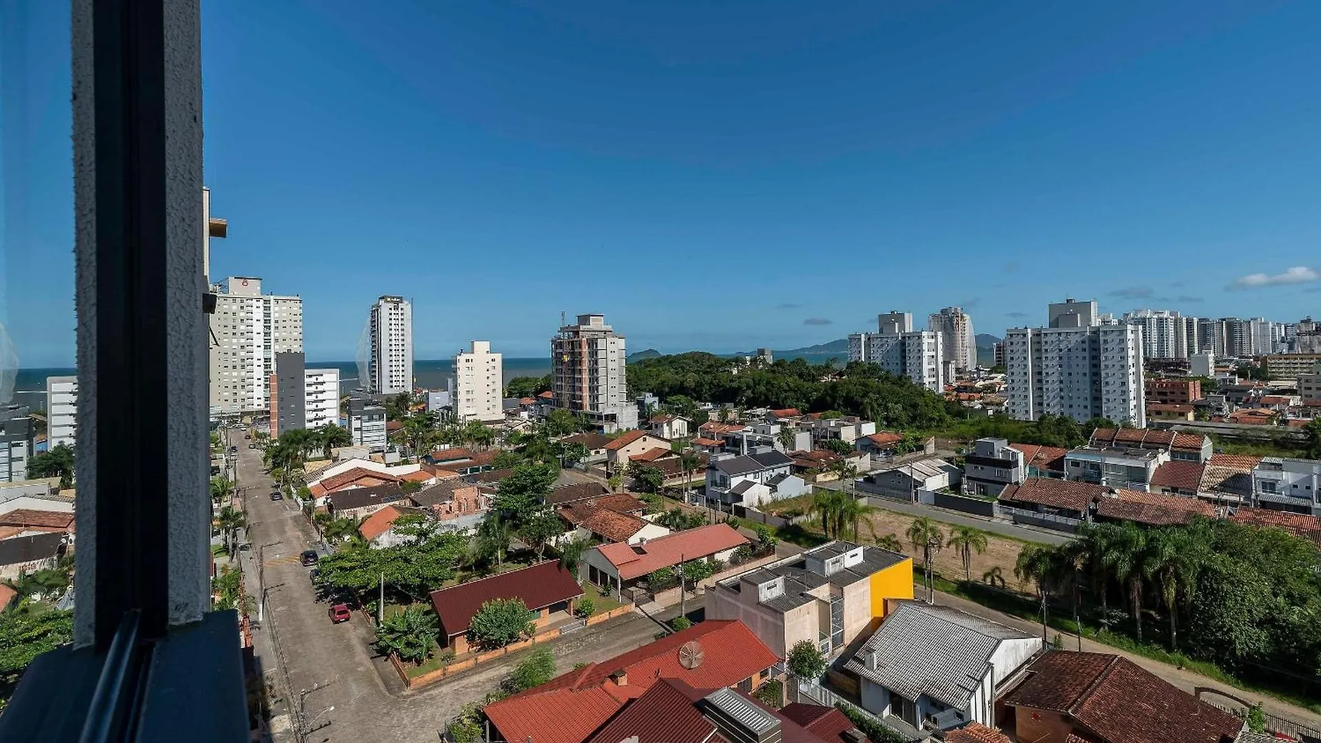 Apartment Mcb - Apartamentos Com Piscina Prox. Da Praia Picarras