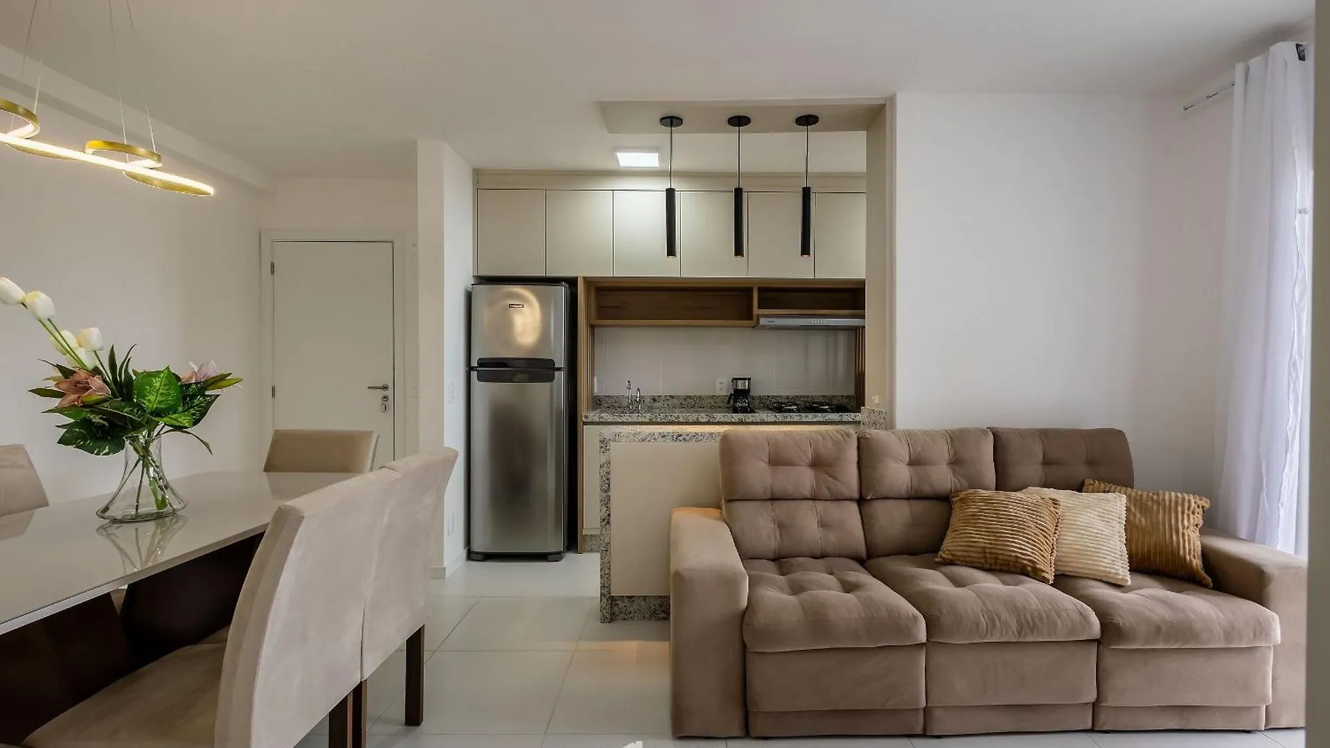 Mcb - Apartamentos Com Piscina Prox. Da Praia Picarras