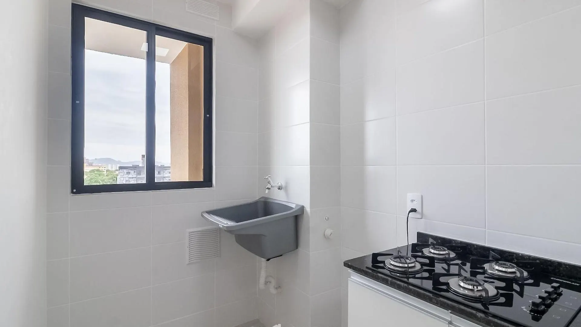 Mcb - Apartamentos Com Piscina Prox. Da Praia Piçarras Apartman