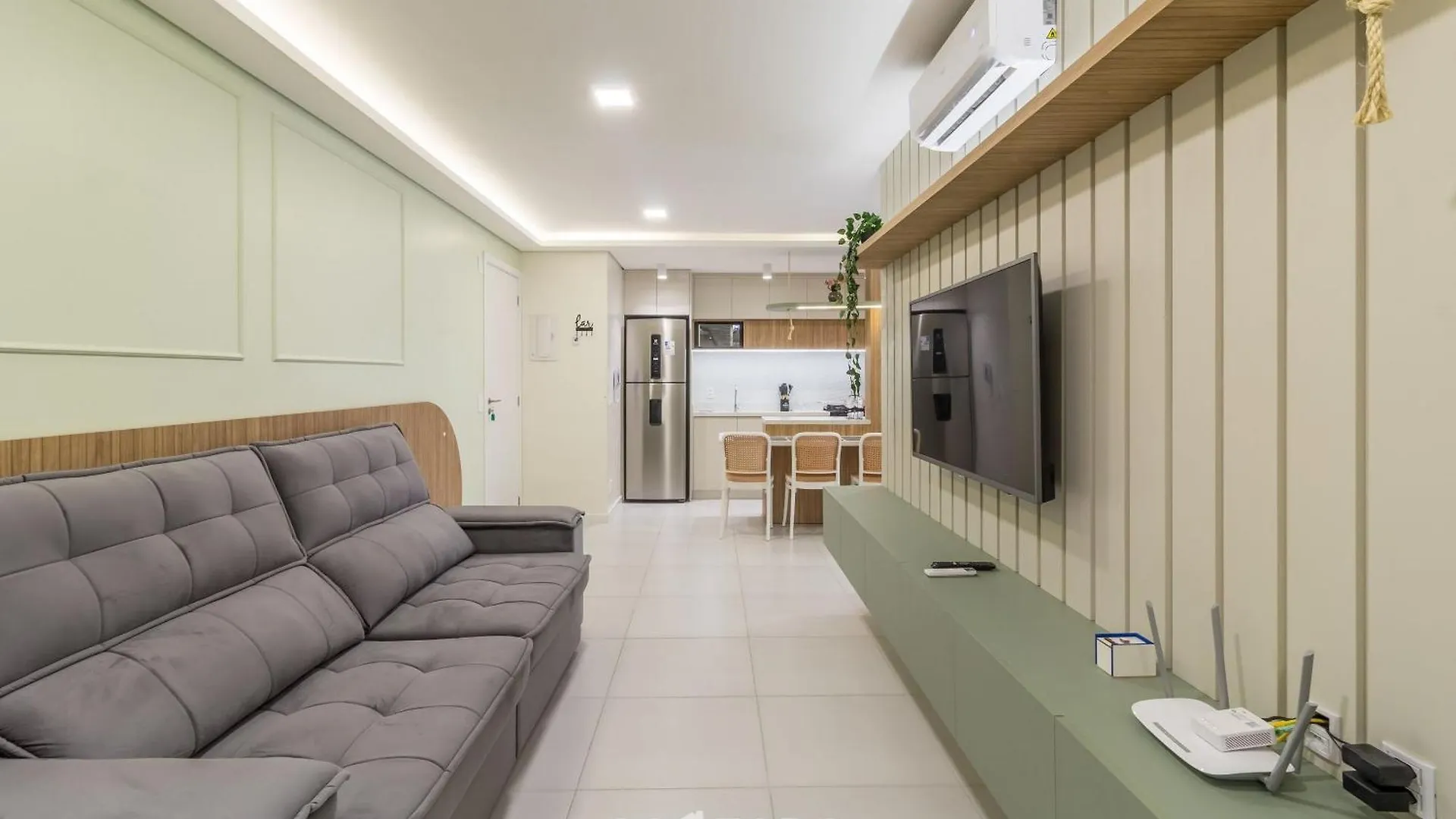Mcb - Apartamentos Com Piscina Prox. Da Praia Piçarras