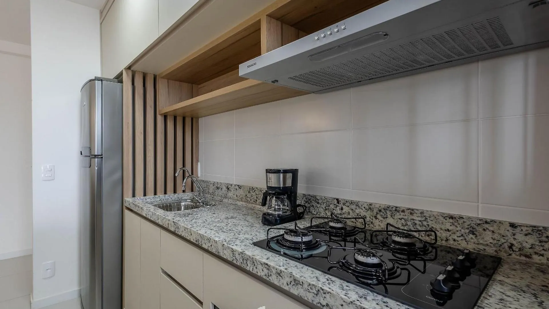 Mcb - Apartamentos Com Piscina Prox. Da Praia Piçarras 0*,